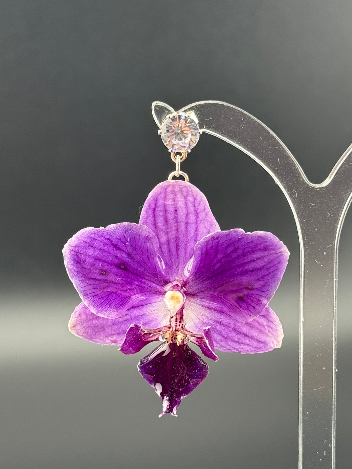 Echte Blütenohrringe aus Orchideen - Handgefertigt mit UV Harz #415