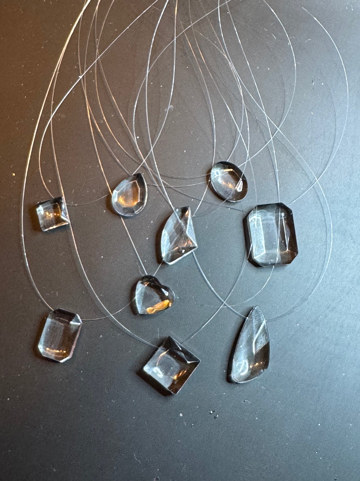 Schlichte Eleganz – Resin-Anhänger nach Wahl #611