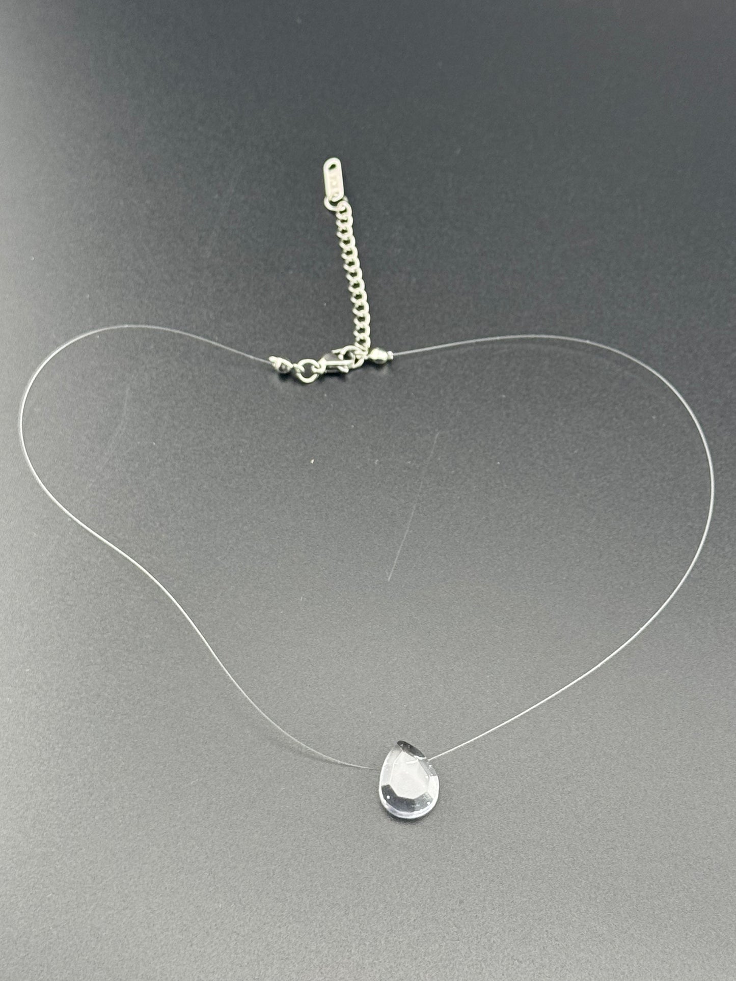 Schlichte Eleganz – Resin-Anhänger nach Wahl #611